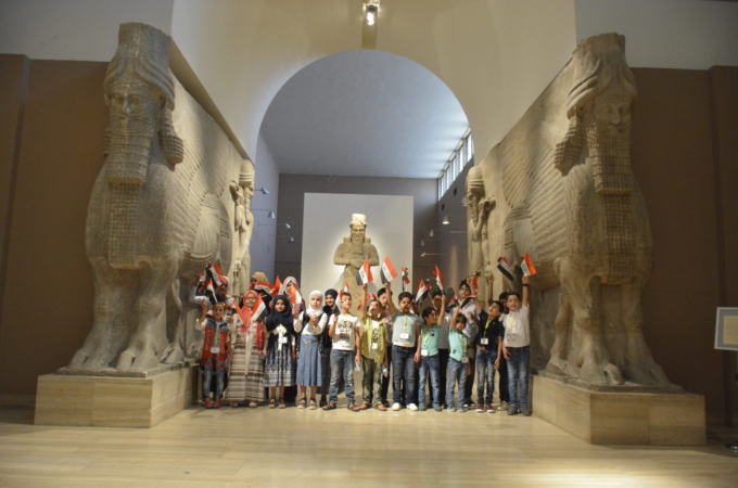 الاحتفالات والسفرات